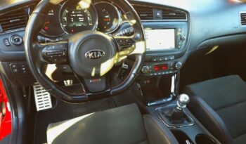 Kia Ceed | FWD (przód) | Manualna | 204 KM | Czerwony full