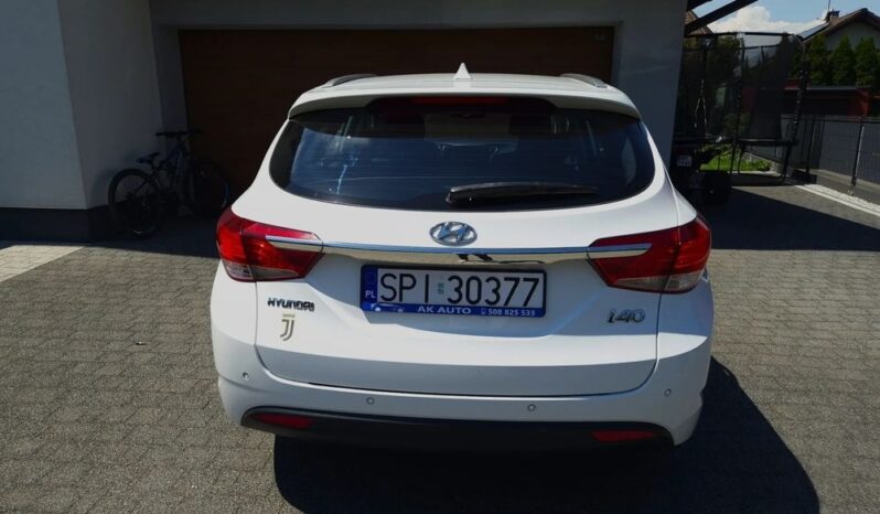 Hyundai i40 | FWD (przód) | Manualna | 135 KM | Biały full