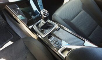 Hyundai i40 | FWD (przód) | Manualna | 135 KM | Biały full