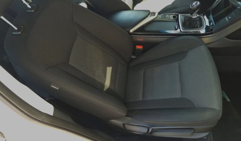 Hyundai i40 | FWD (przód) | Manualna | 135 KM | Biały full