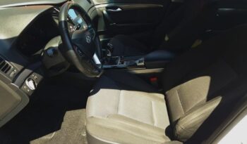 Hyundai i40 | FWD (przód) | Manualna | 135 KM | Biały full
