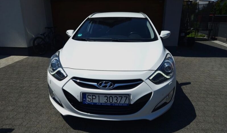 Hyundai i40 | FWD (przód) | Manualna | 135 KM | Biały full