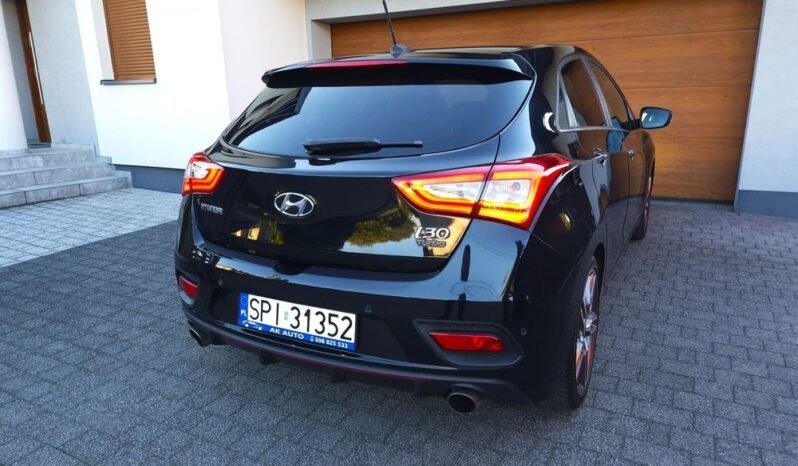 Hyundai i30 | FWD (przód) | Manualna | 186 KM | Czarny full