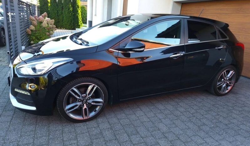 Hyundai i30 | FWD (przód) | Manualna | 186 KM | Czarny full