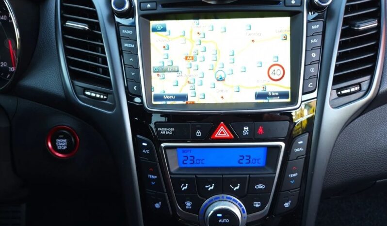 Hyundai i30 | FWD (przód) | Manualna | 186 KM | Czarny full