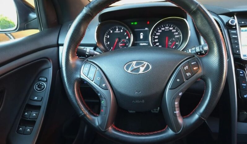 Hyundai i30 | FWD (przód) | Manualna | 186 KM | Czarny full