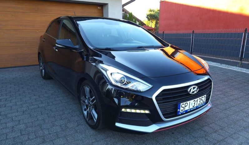 Hyundai i30 | FWD (przód) | Manualna | 186 KM | Czarny full