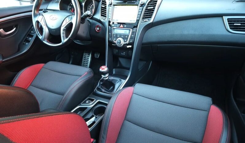 Hyundai i30 | FWD (przód) | Manualna | 186 KM | Czarny full