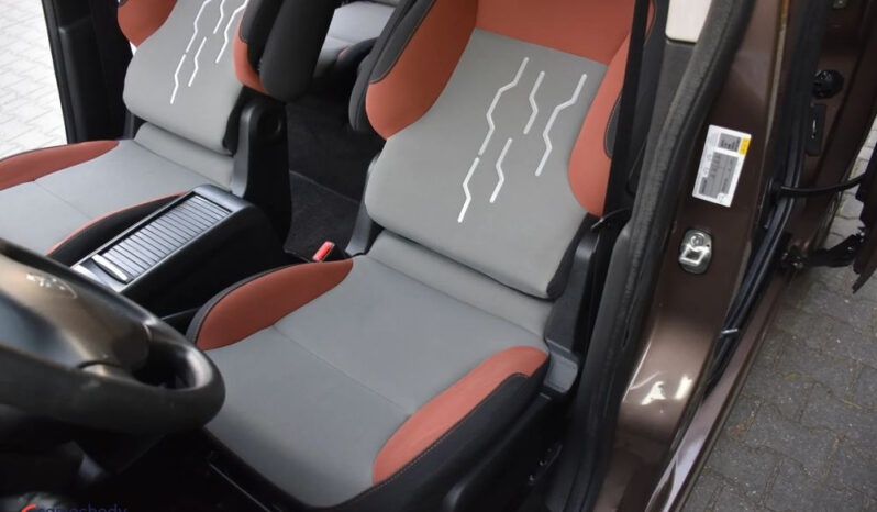 Peugeot Partner | FWD (przód) | Manualna | 92 KM | Brązowy full