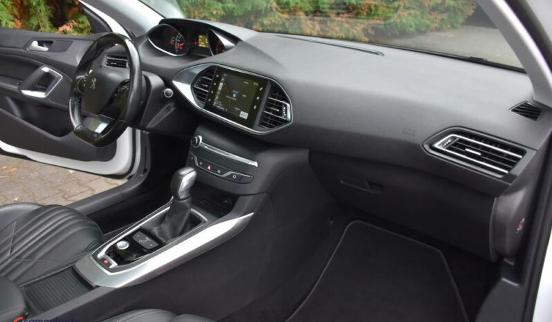 Peugeot 308 | FWD (przód) | Automatyczna | 130 KM | Biały full