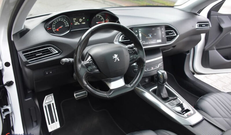 Peugeot 308 | FWD (przód) | Automatyczna | 130 KM | Biały full