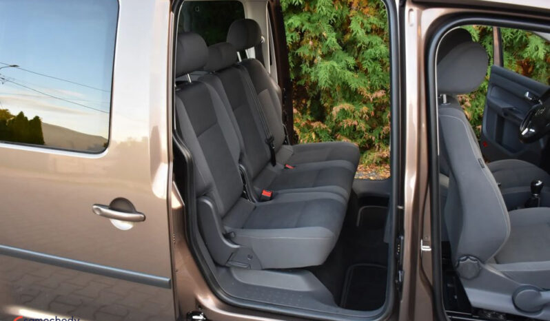 Volkswagen Caddy | FWD (przód) | Manualna | 102 KM | Brązowy full