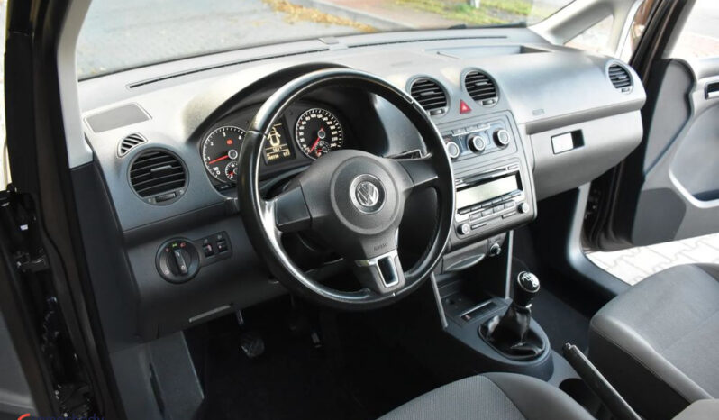 Volkswagen Caddy | FWD (przód) | Manualna | 102 KM | Brązowy full