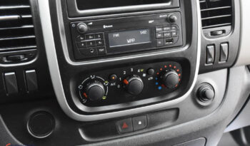 Renault Trafic | FWD (przód) | Manualna | 95 KM | Biały full