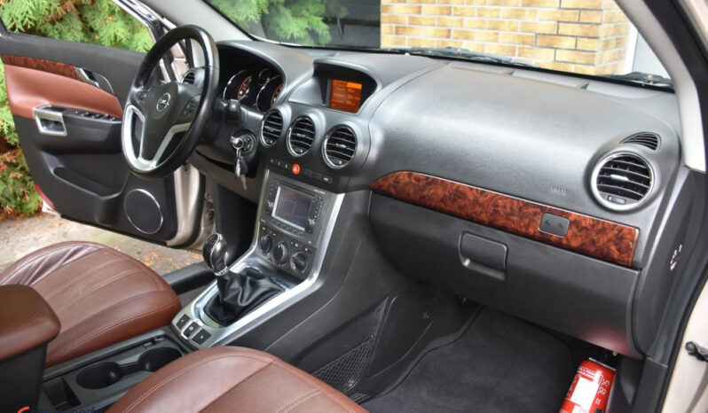 Opel Antara | FWD (przód) | Manualna | 163 KM | Złoty full