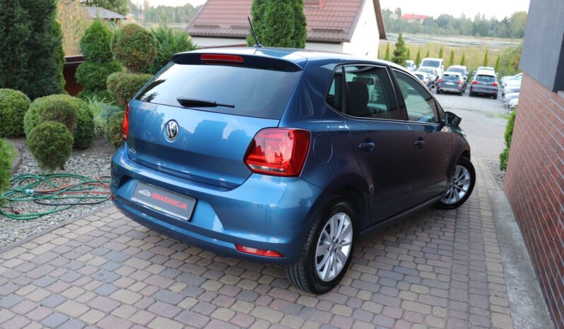 Volkswagen Polo | 2014 | 75 KM | 999cm3 | Niebieski full