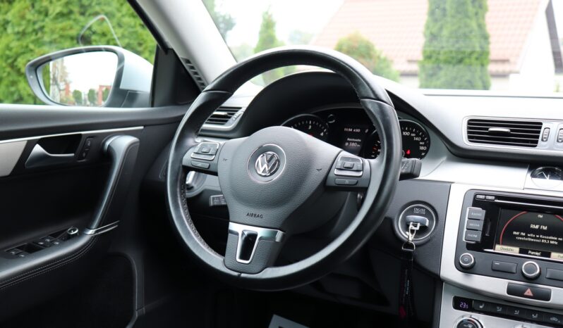 Volkswagen Passat Variant | 2014 | 140 KM | 1968cm3 | Srebrny full
