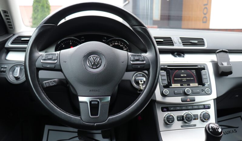 Volkswagen Passat Variant | 2014 | 140 KM | 1968cm3 | Srebrny full