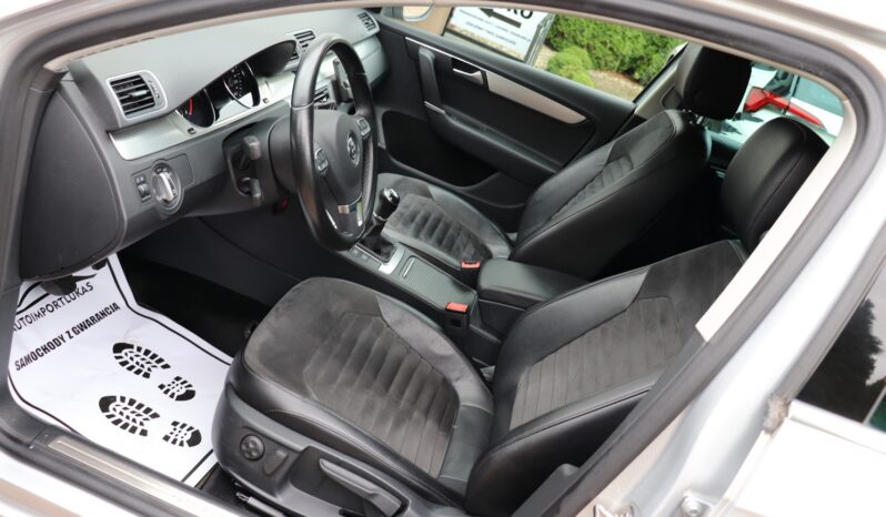 Volkswagen Passat Variant | 2014 | 140 KM | 1968cm3 | Srebrny full