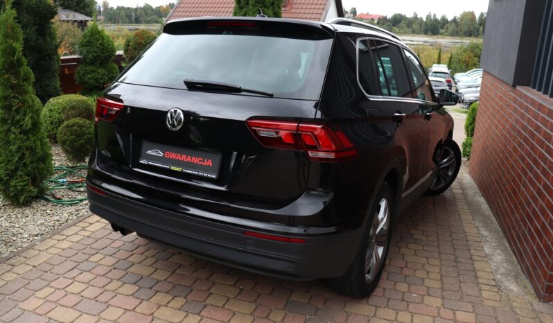 Volkswagen Tiguan | 2018 | 180 KM | 1984cm3 | Czarny full