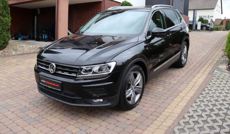 Volkswagen Tiguan | 2018 | 180 KM | 1984cm3 | Czarny full