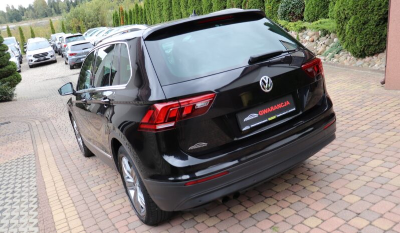 Volkswagen Tiguan | 2018 | 180 KM | 1984cm3 | Czarny full