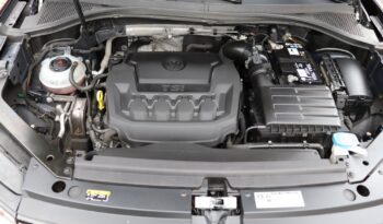 Volkswagen Tiguan | 2018 | 180 KM | 1984cm3 | Czarny full
