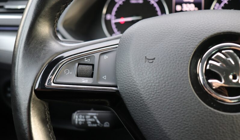 Skoda Superb | 2017 | 150 KM | 1968cm3 | Czarny full