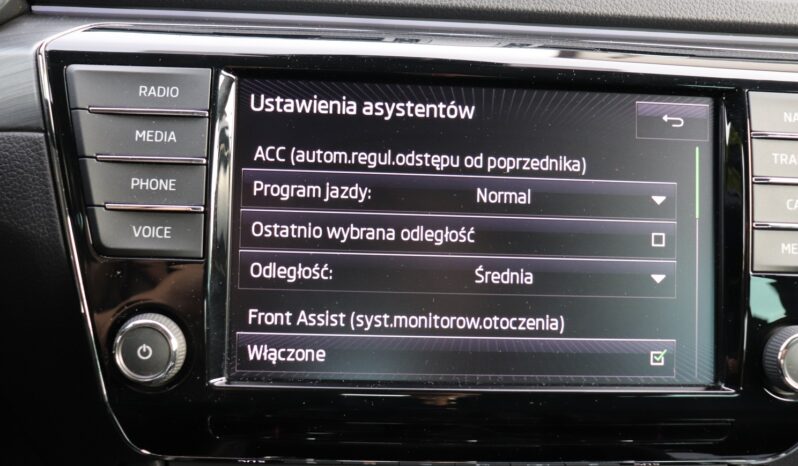 Skoda Superb | 2017 | 150 KM | 1968cm3 | Czarny full