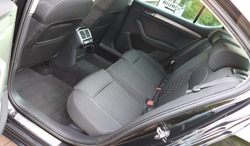 Skoda Superb | 2017 | 150 KM | 1968cm3 | Czarny full