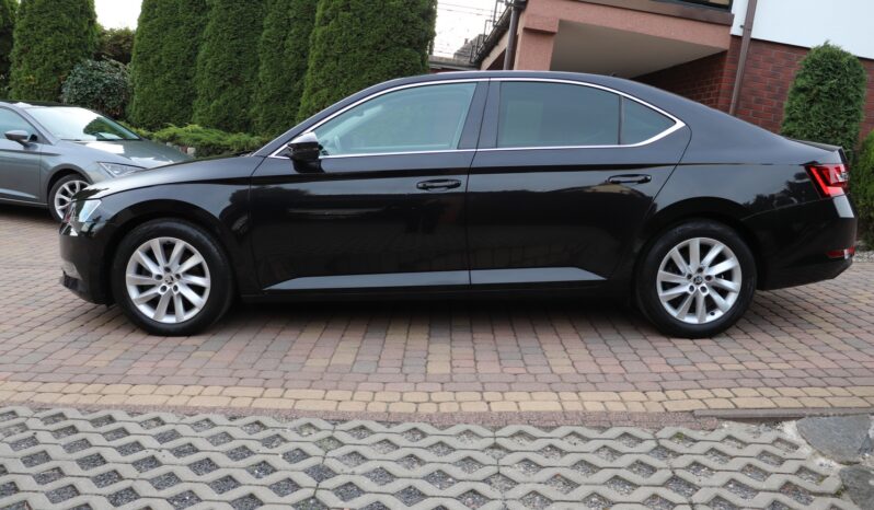 Skoda Superb | 2017 | 150 KM | 1968cm3 | Czarny full