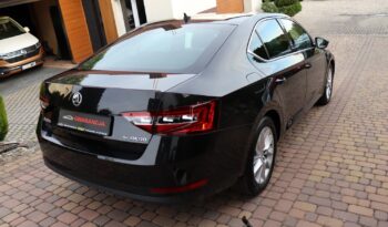 Skoda Superb | 2017 | 150 KM | 1968cm3 | Czarny full