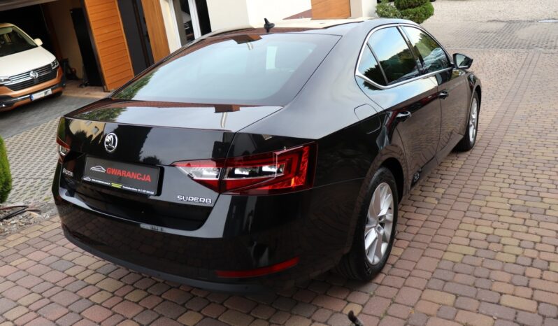 Skoda Superb | 2017 | 150 KM | 1968cm3 | Czarny full
