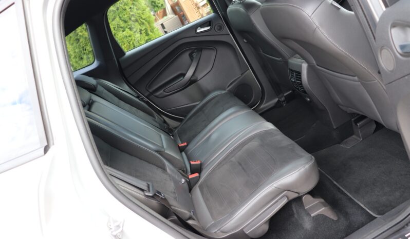Ford Kuga | 2017 | 150 KM | 1997cm3 | Srebrny full