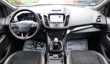 Ford Kuga | 2017 | 150 KM | 1997cm3 | Srebrny full