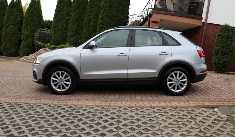 Audi Q3 | 2017 | 125 KM | 1395cm3 | Srebrny full