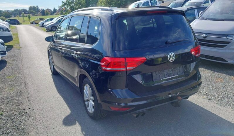 Volkswagen Touran | 2018 | 150 KM | 1395cm3 | Czarny full