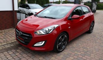 Hyundai i30 | 2015 | 101 KM | 1368cm3 | Czerwony full