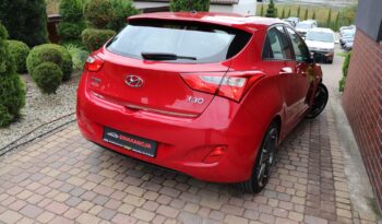 Hyundai i30 | 2015 | 101 KM | 1368cm3 | Czerwony full