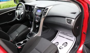 Hyundai i30 | 2015 | 101 KM | 1368cm3 | Czerwony full
