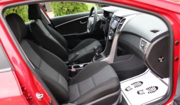 Hyundai i30 | 2015 | 101 KM | 1368cm3 | Czerwony full