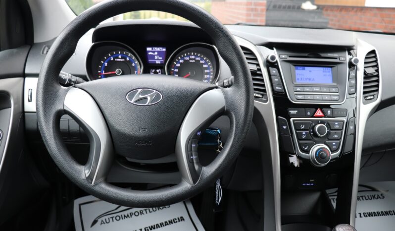 Hyundai i30 | 2015 | 101 KM | 1368cm3 | Czerwony full