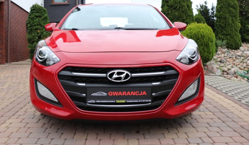 Hyundai i30 | 2015 | 101 KM | 1368cm3 | Czerwony full