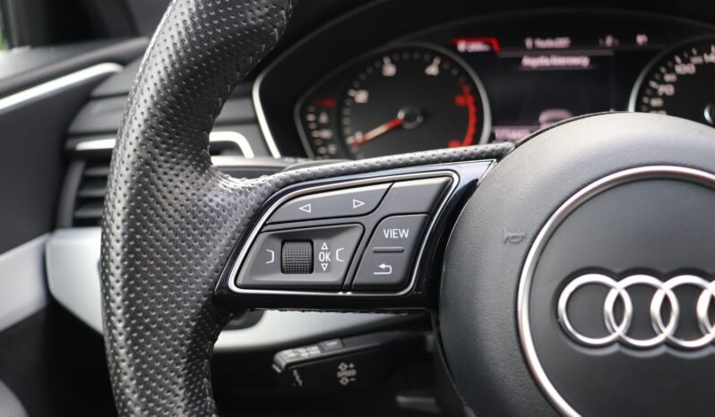 Audi A4 Avant | 2017 | 150 KM | 1968cm3 | Szary full