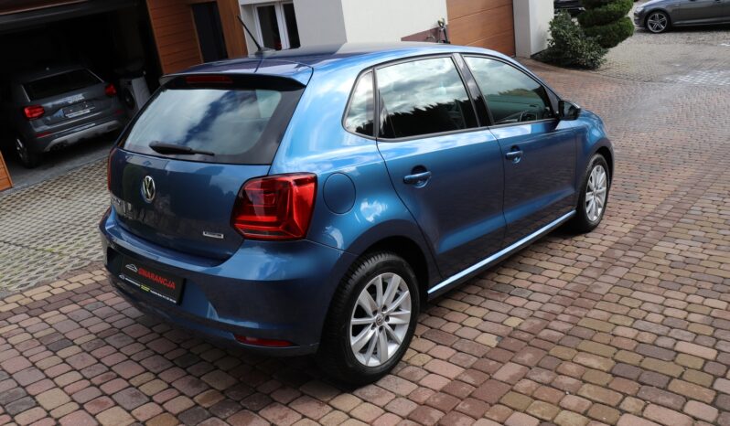 Volkswagen Polo | 2017 | 75 KM | 999cm3 | Niebieski full
