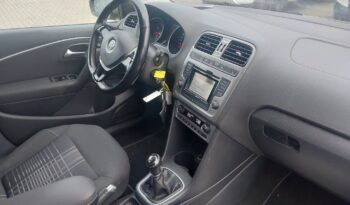 Volkswagen Polo | 2016 | 75 KM | 999cm3 | Srebrny full