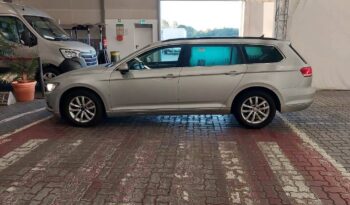 Volkswagen Passat Variant | 2015 | 150 KM | 1968cm3 | Srebrny full