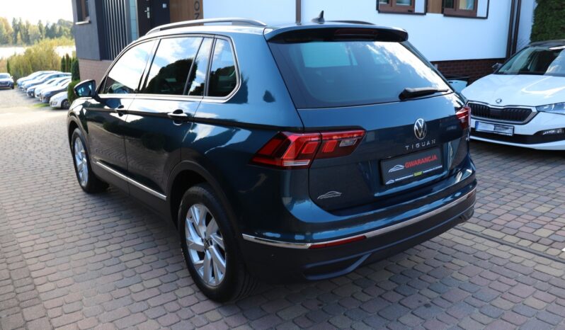 Volkswagen Tiguan | 2022 | 150 KM | 1968cm3 | Niebieski full