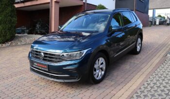 Volkswagen Tiguan | 2022 | 150 KM | 1968cm3 | Niebieski full