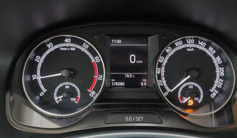 Skoda Fabia | 2019 | 75 KM | 999cm3 | Czarny full